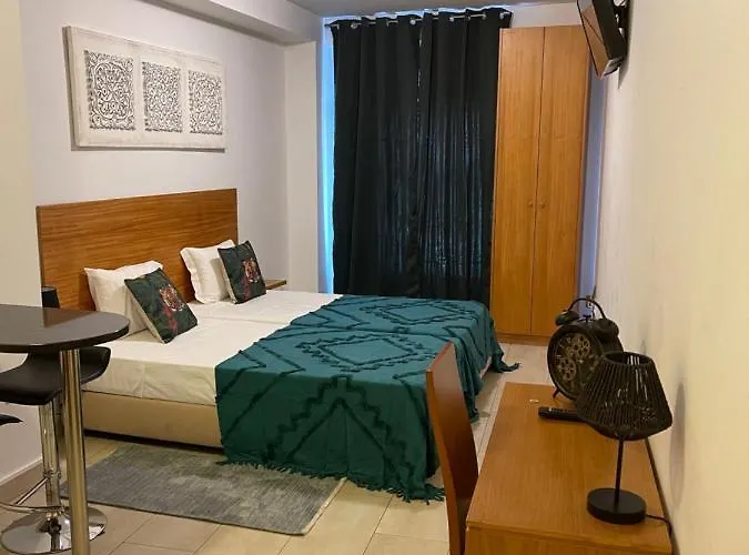 Esmeralda Holidays Lägenhetshotell Funchal (Madeira)