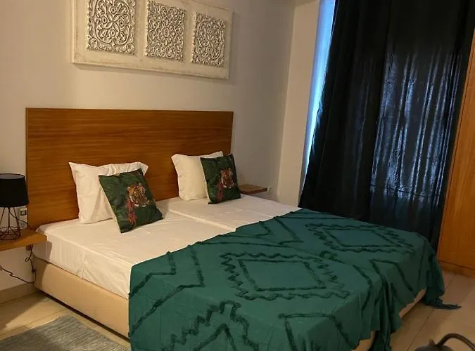 Esmeralda Holidays Lägenhetshotell Funchal (Madeira)