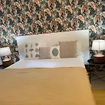 埃斯梅拉达假日公寓 公寓式酒店 3*