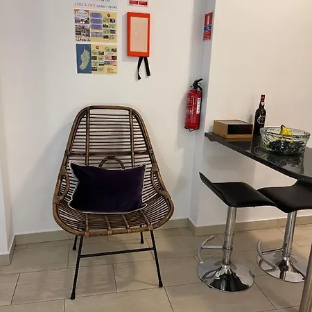 Esmeralda Holidays アパートホテル フンシャル