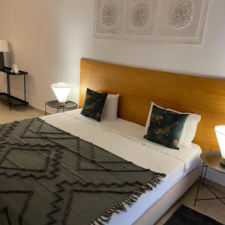 Esmeralda Holidays 3* Funchal (Madeira)