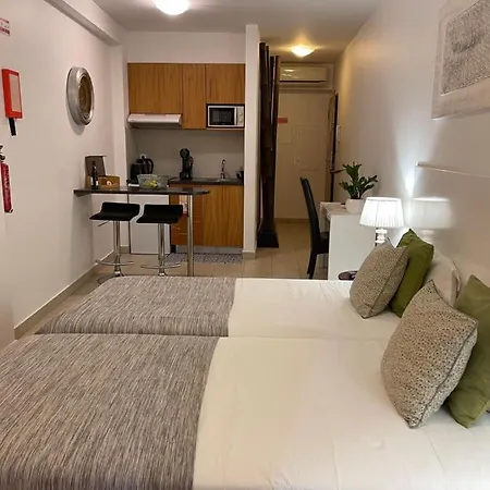 Esmeralda Holidays Apartahotel 4*