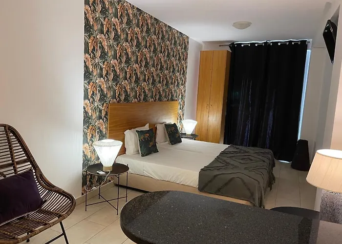 Lägenhetshotell Esmeralda Holidays 4*