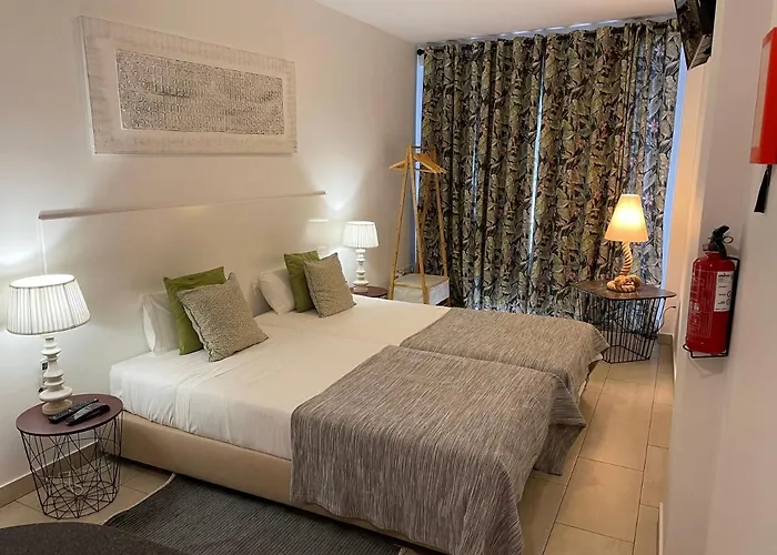 Lägenhetshotell Esmeralda Holidays Funchal (Madeira)