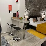 埃斯梅拉达假日公寓 3*