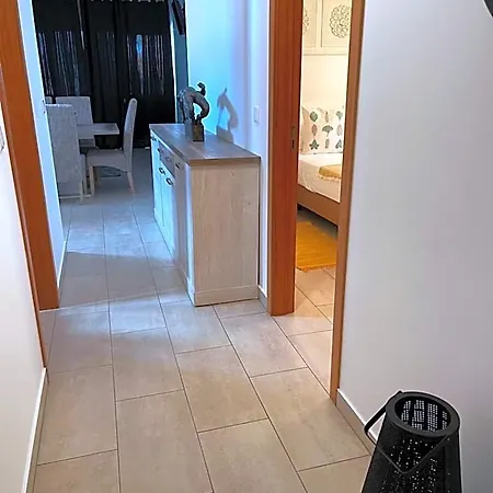 Apartahotel Esmeralda Holidays