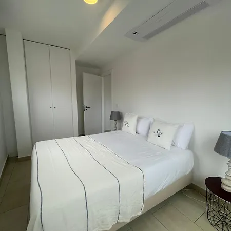 Apartahotel Esmeralda Holidays 3*