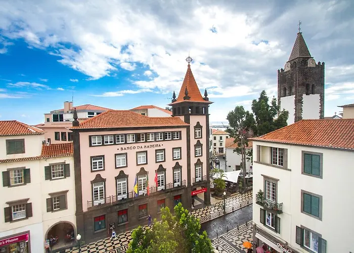 Esmeralda Holidays Aparthotel